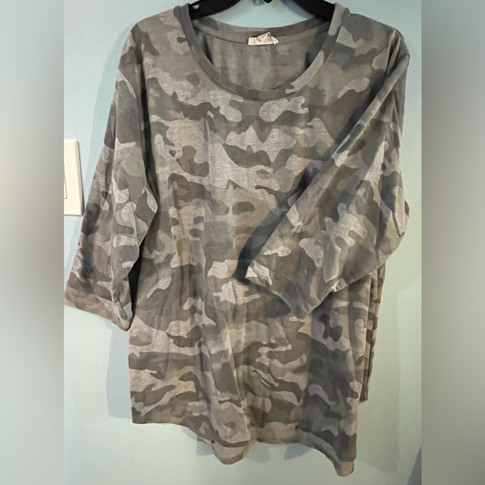 Camo tunic top